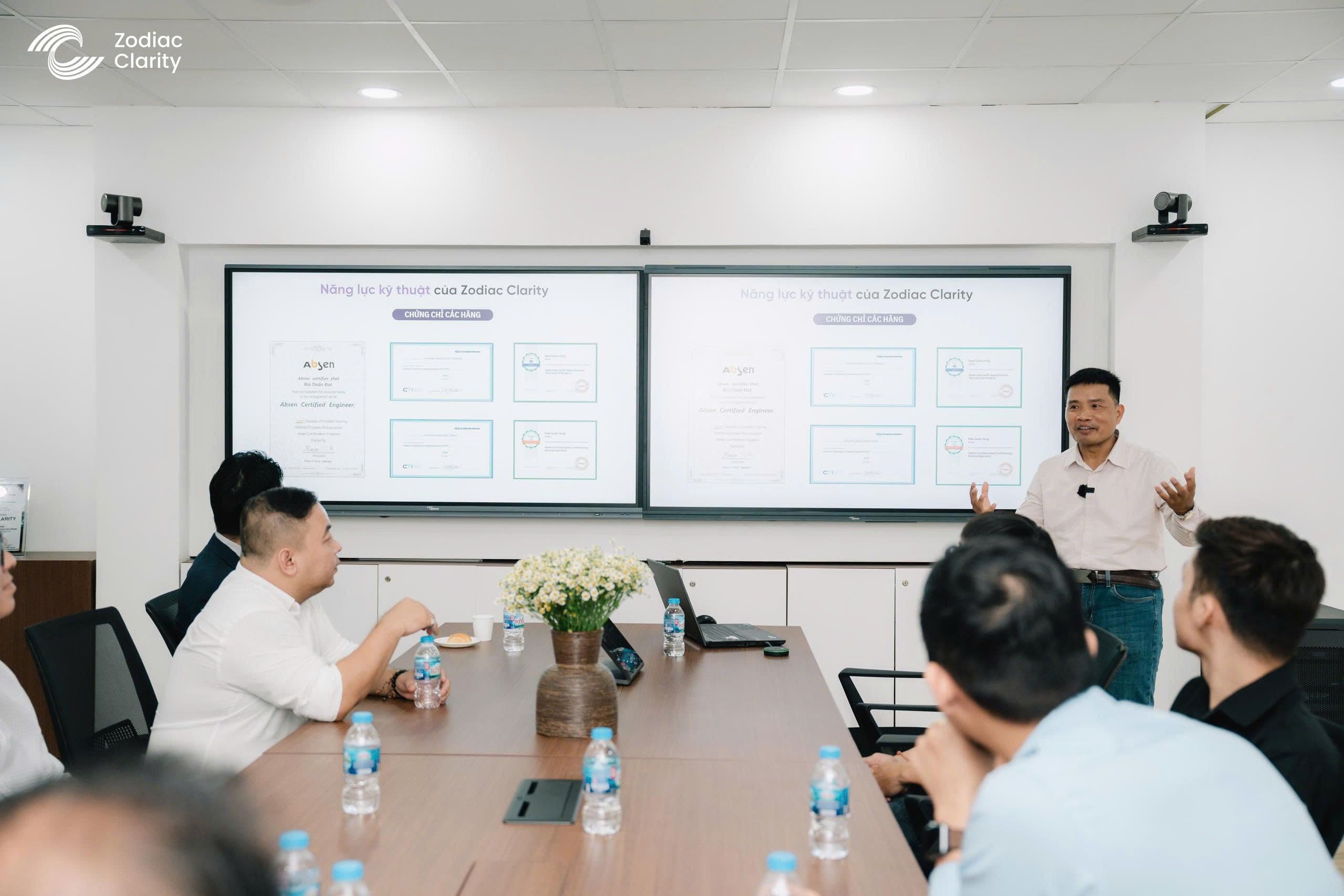 phong-hop-thong-minh-crestron